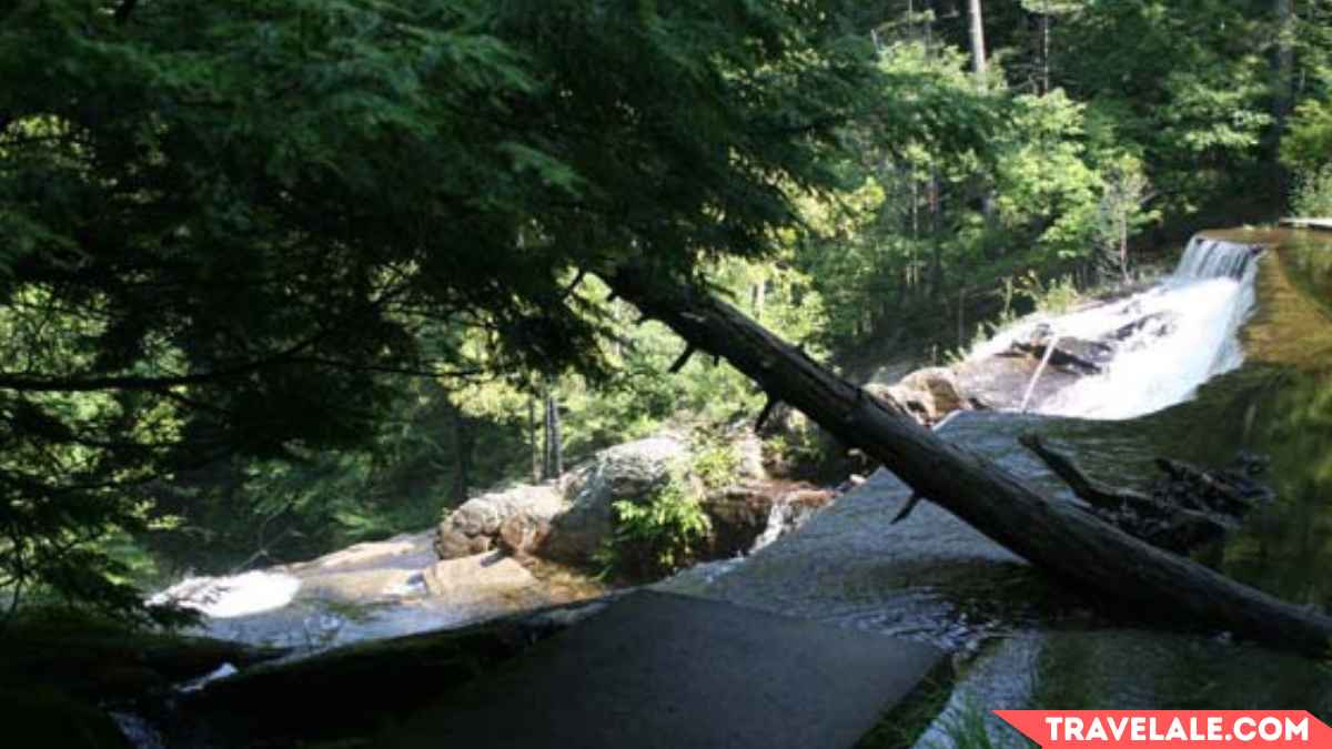 Shelving Rock Mountain Trail