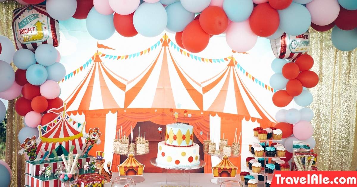 bake a Themed Camping Cake